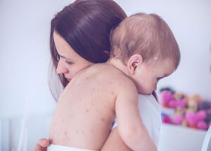 چرا باید نگهداری از کودک را به پرستار کودک بسپاریم؟