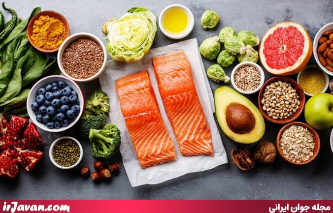 بهترین غذاها برای کاهش استرس و اضطراب (بررسی اشتباهات رایج)